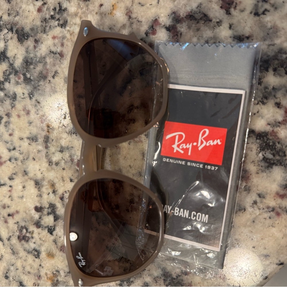 Ray-Ban Sunglasses